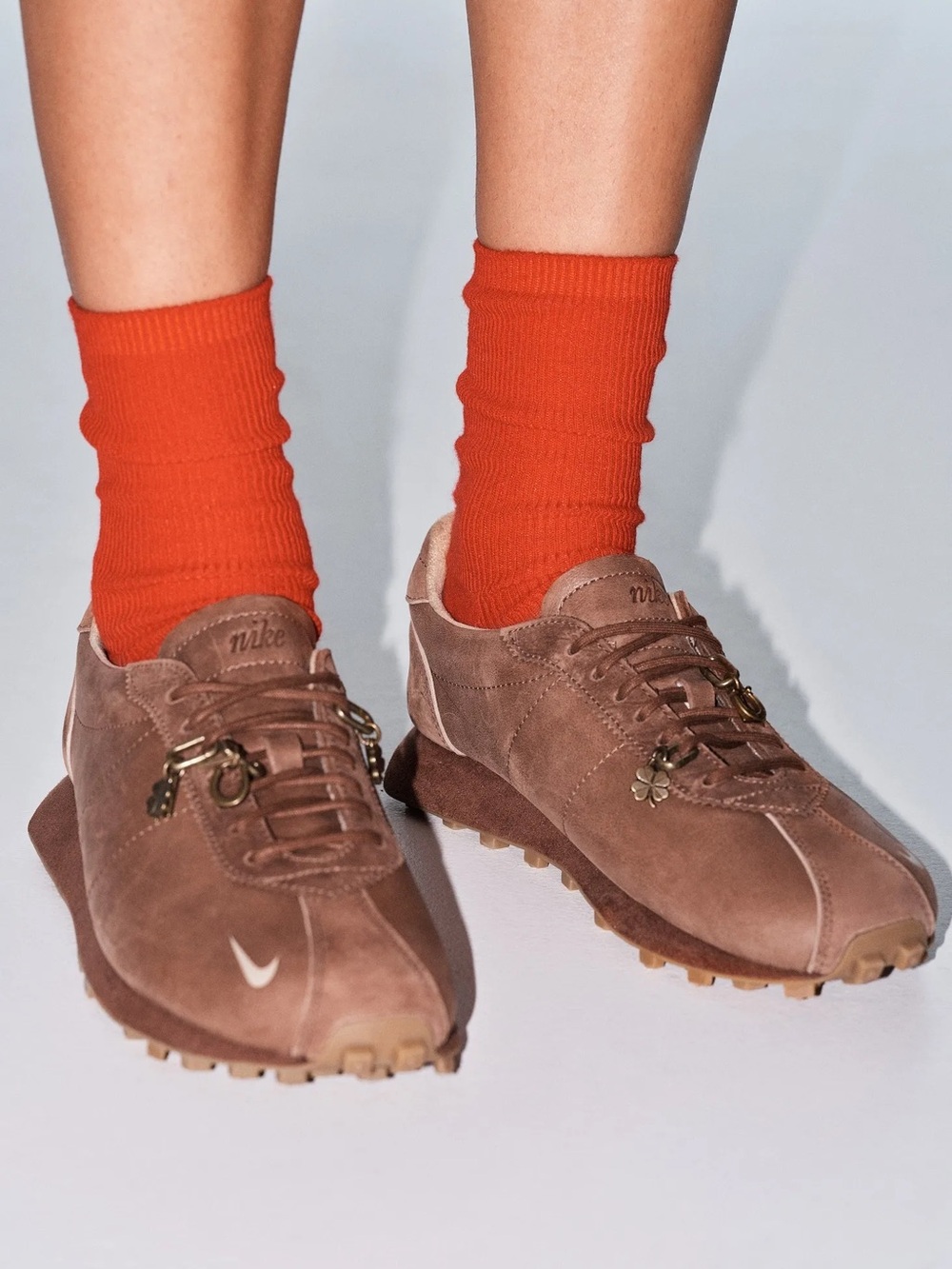 Aritzia x Nike LD-1000 Edition A Rich Mocha Brown Size 6